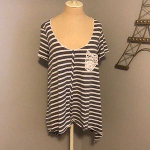 Anthropologie Decenter Tee XL